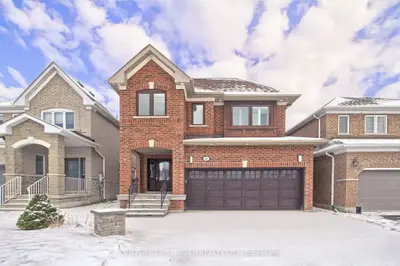 Detached in Newmarket