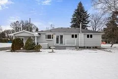 19 Farr Avenue, East Gwillimbury, ON L0G 1V0