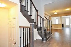 Detached in East Gwillimbury