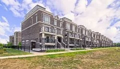 Condo Townhouse in Markham