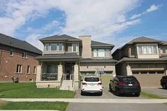 30 Deepwood Crescent, East Gwillimbury, ON L9N 0P8