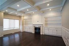 39 Briarfield Avenue, East Gwillimbury, ON L9N 0P5