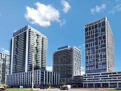 Condo Apartment in Vaughan