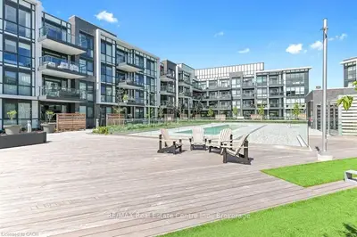 375 Sea Ray Avenue 210, Innisfil, On L9s 2p7