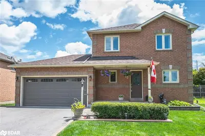 13 Daniele Avenue N, New Tecumseth, On L0g 1a0