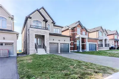 Detached in Innisfil