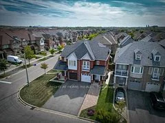 4 Old Orchard Crescent, Richmond Hill, ON L4S 2X4