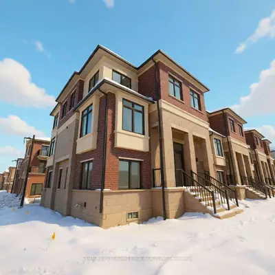 Att/Row/Townhouse in Richmond Hill