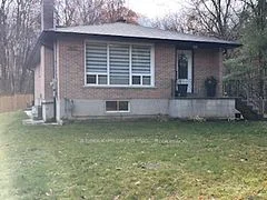 639 Pine Grove Avenue, Innisfil, ON L9S 2K4