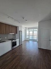 Condo Apartment in Vaughan