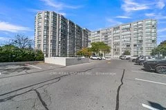 309 Major Mackenzie Drive E 805, Richmond Hill, On L4c 9v5