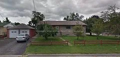 271 Conestoga Avenue, Richmond Hill, ON L4C 2H3