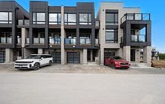 Att/Row/Townhouse in Vaughan