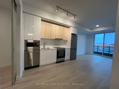 Condo Apartment in Markham
