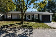 1 Tecumseth Pines Drive, New Tecumseth, On L0g 1w0