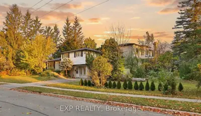 Detached in Newmarket