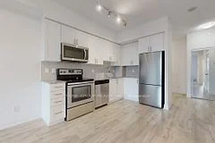 Condo Apartment in Vaughan