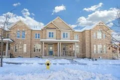 Att/Row/Townhouse in Markham