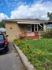229 Alsace Road Main Floor, Richmond Hill, ON L4C 2W9