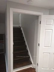 Lower Level in Bradford West Gwillimbury