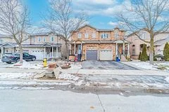 Semi-Detached in Vaughan