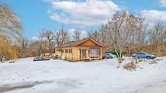 3160 Ravenshoe Road, Georgina, ON L9P 1R2