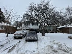 62 Southdale Drive lower F, Markham, ON L3P 1J8