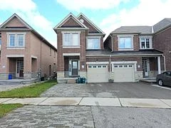 63 Collin Court, Richmond Hill, ON L4E 0X7