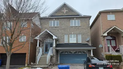 Detached in Newmarket