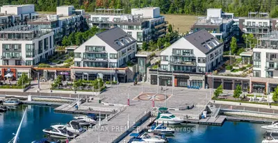 Condo Townhouse in Innisfil