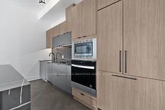 8888 Yonge Street 1301, Richmond Hill, ON L4C 5V6
