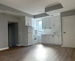 9 Wellington Street E A, Aurora, ON L4G 1H4