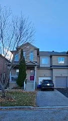 398 Marble Place, Newmarket, On L3x 2p1