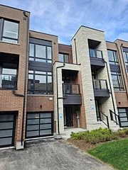 118 Credit Lane, Richmond Hill, On L4e 1g9