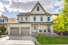 23 Viscount Way, East Gwillimbury, ON L0G 1M0
