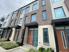 1010 Portage Parkway Th02, Vaughan, ON L4K 0K3