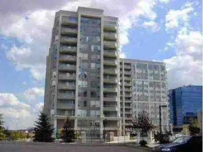 Condo Apartment in Richmond Hill