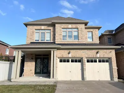 Detached in Bradford West Gwillimbury