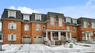 15 Old Colony Road 72, Richmond Hill, ON L4E 4L5