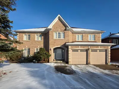 Detached in Richmond Hill