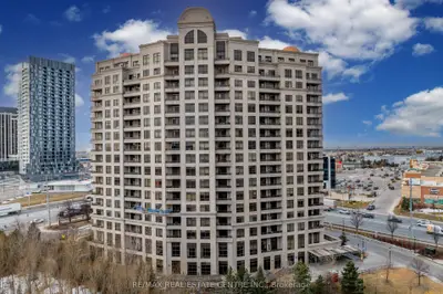 Condo Apartment in Vaughan