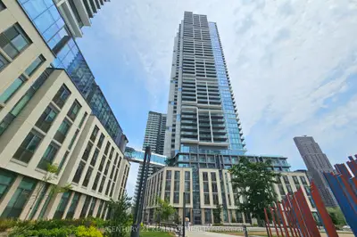 Condo Apartment in Vaughan