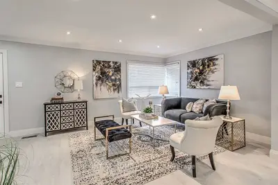 Detached in Newmarket