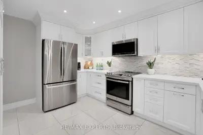 Detached in Vaughan