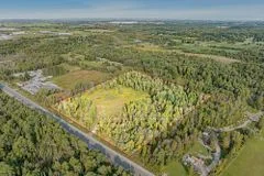 3152 Davis Drive , East Gwillimbury, ON L3Y 4W1