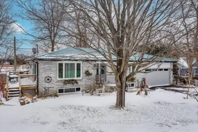 21 Malone Road, Georgina, ON L0E 1L0
