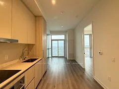 225 Commerce Street 5811, Vaughan, ON L4K 0R1