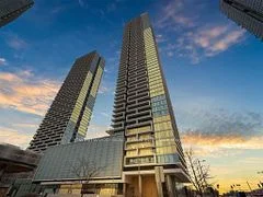 950 Portage Parkway 5903, Vaughan, ON L4K 0J7