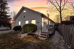 145 Wesley Street, Newmarket, ON L3Y 3N9
