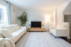 56 Royal chapin Crescent, Richmond Hill, ON L4S 2A7
